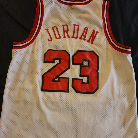 Vintage Nike Michael Jordan Rookie Chicago Bulls Jersey | Swingman | White/Red - Picture 4 of 9